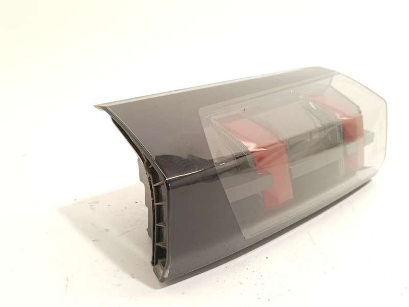 Recambio de piloto trasero derecho interior para peugeot 2008 ii (ud_, us_, uy_, uj_, ur_, uc_) 1.2 puretech 130 referencia OEM 3
