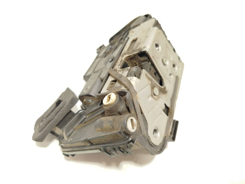 CERRADURA PUERTA TRASERA IZQUIERDA 5TA839015Q 
