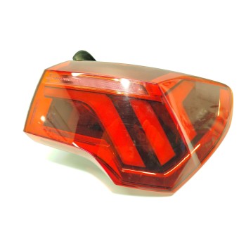 PILOTO TRASERO DERECHO 83A945092B 