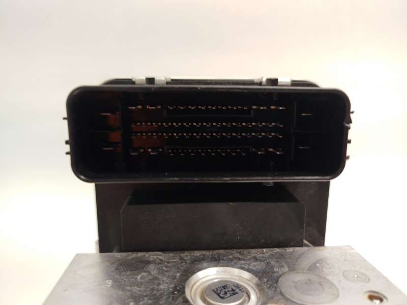 Recambio de abs para volvo v60 ii cross country (227) d3 awd referencia OEM IAM P32214774 32214804 10022013094 4