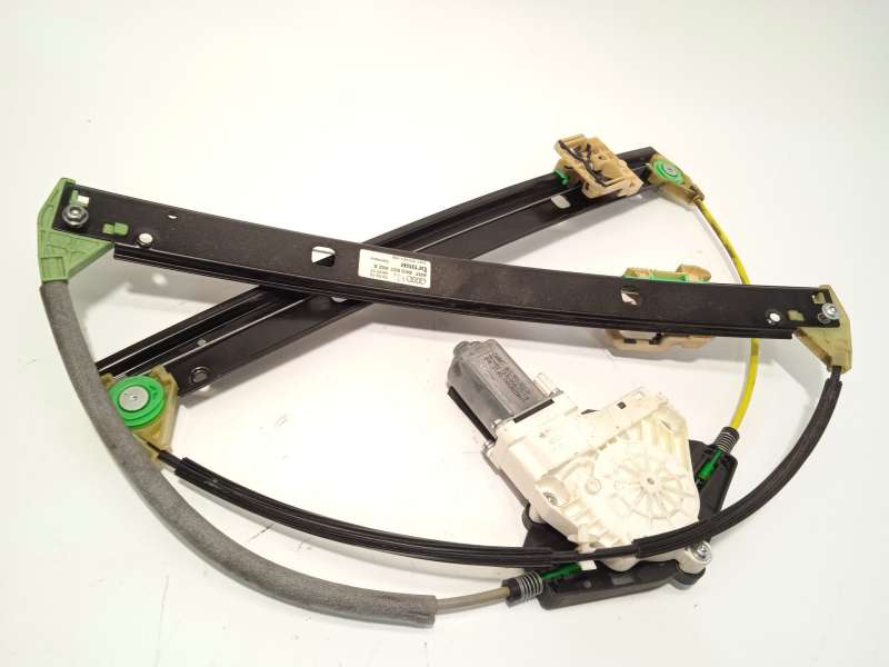 ELEVALUNAS DELANTERO DERECHO 8K0837462E 8K0959802A 