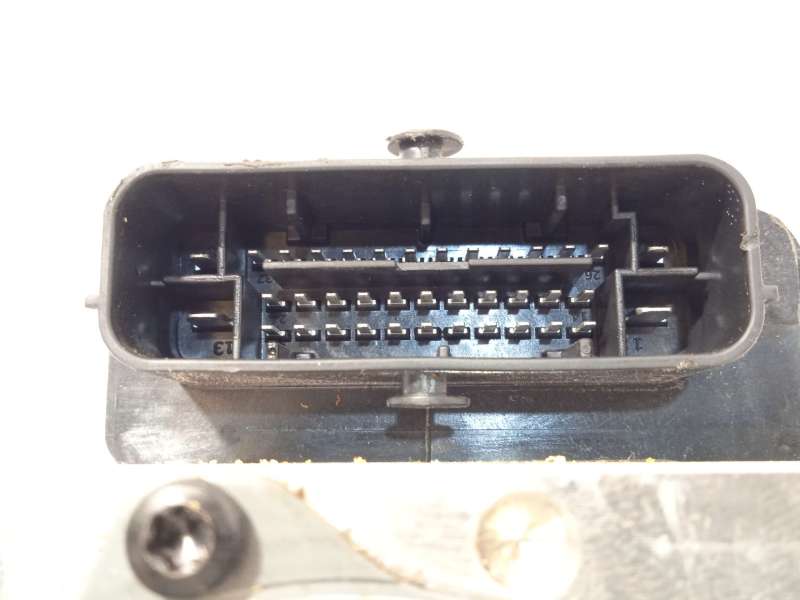 Recambio de abs para kia stonic (yb) 1.2 cvvt referencia OEM IAM 58910H8480 BE600EEV10 BH6013EV00 4