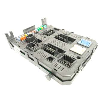 CAJA RELES / FUSIBLES 281201906C 28119246 28120836