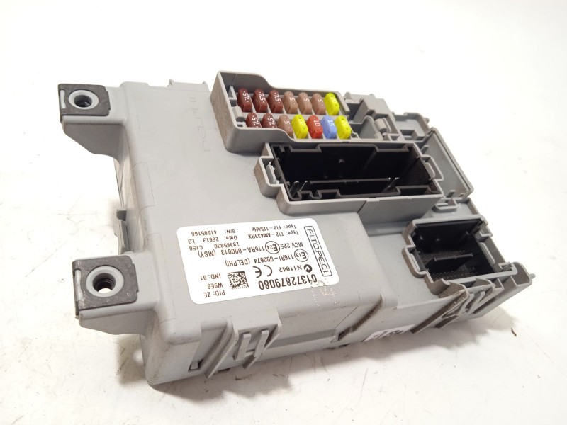 CAJA RELES / FUSIBLES 1372879080 01372879080 