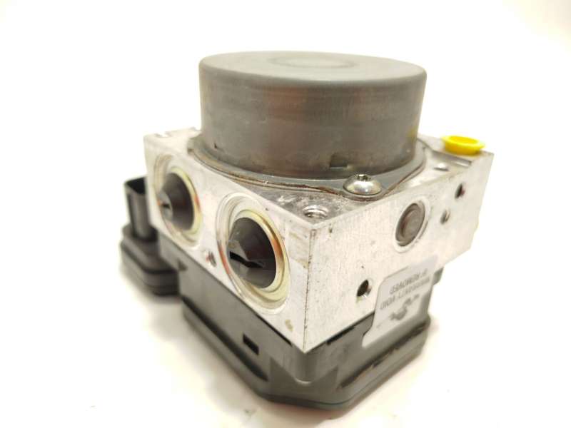 Recambio de abs para toyota c-hr hybrid advance referencia OEM IAM 4451010070 8954110080 11304041330 3