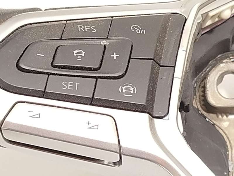 Recambio de volante para volkswagen golf viii variant (cg5, db5) 1.0 tsi referencia OEM IAM 5H0419089GPVDH 2