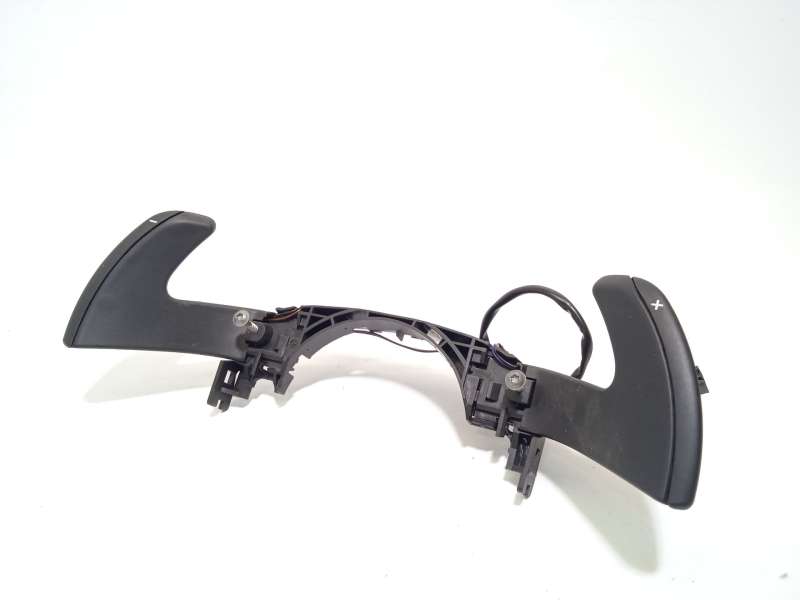 Recambio de mando volante para citroën c4 picasso feel referencia OEM IAM 96667245ZD - Blanco 2