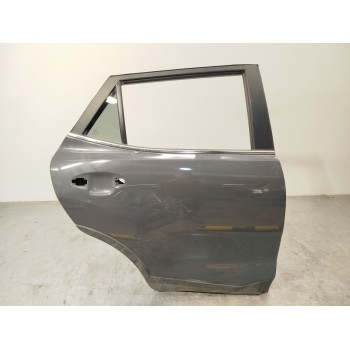 PUERTA TRASERA DERECHA 77004H8400 