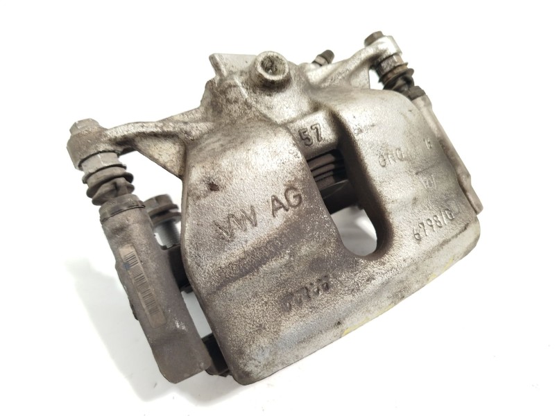 PINZA FRENO DELANTERA IZQUIERDA 8V0615123D 