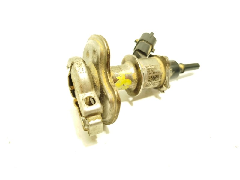 INYECTOR 7LA131113A 0444021072