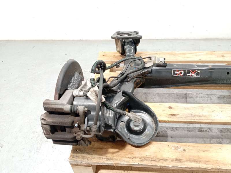 Recambio de puente trasero para peugeot rifter 1.5 bluehdi 130 referencia OEM IAM 9822650980 2