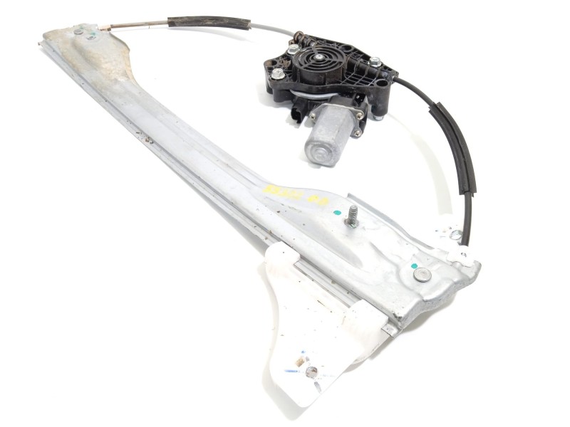 ELEVALUNAS DELANTERO DERECHO GD558LG4022 