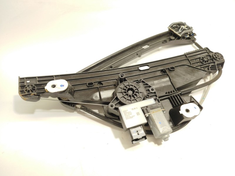 ELEVALUNAS DELANTERO DERECHO 9832821580 9832841580 