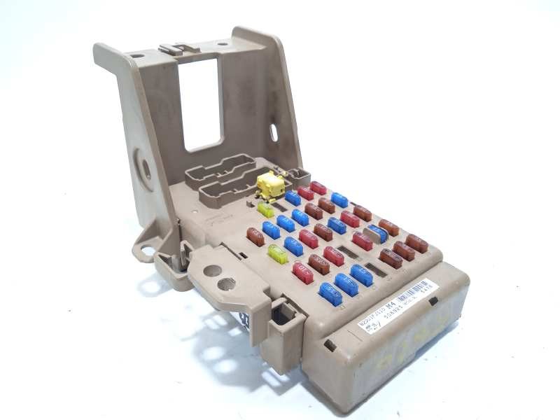 CAJA RELES / FUSIBLES 82201FJ110 