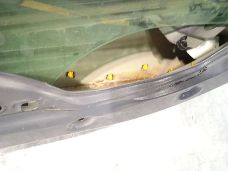 Recambio de puerta delantera derecha para kia stonic (yb) 1.0 t-gdi eco-dynamics+ referencia OEM IAM 76004H8400 5