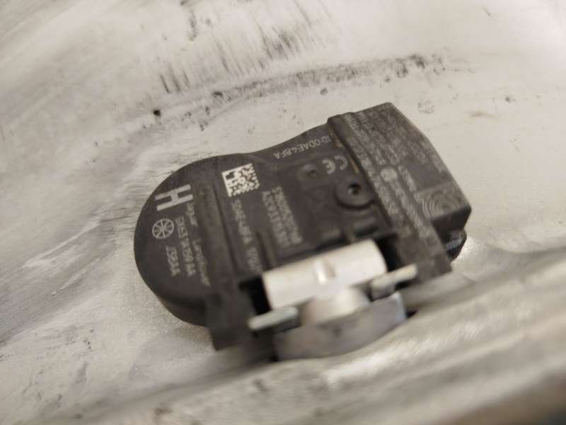 Recambio de llanta para land rover discovery v (l462) 2.0 sd4 4x4 referencia OEM IAM HY321007EA LR081586 - Blanco 5
