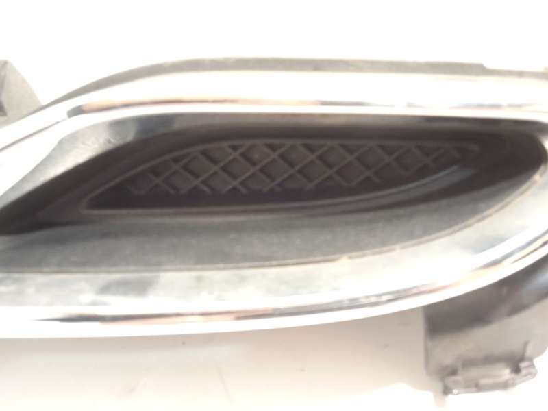 Recambio de embellecedor escape para mercedes-benz clase e (w213) amg e 63 s 4-matic+ (213.089) referencia OEM IAM A2138855101 6