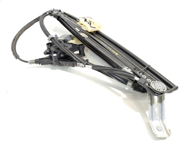 ELEVALUNAS DELANTERO DERECHO 5Q0959802C 