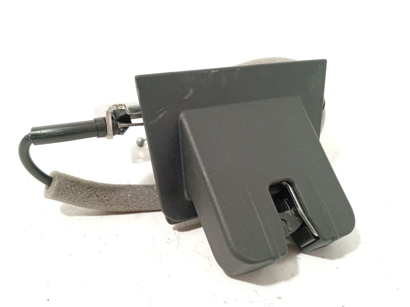 CERRADURA MALETERO / PORTON 4M0827506D 