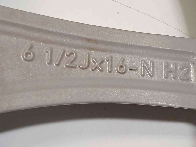 Recambio de llanta para bmw serie 3 touring (g21) 320d referencia OEM IAM 6876921 36116876921 6
