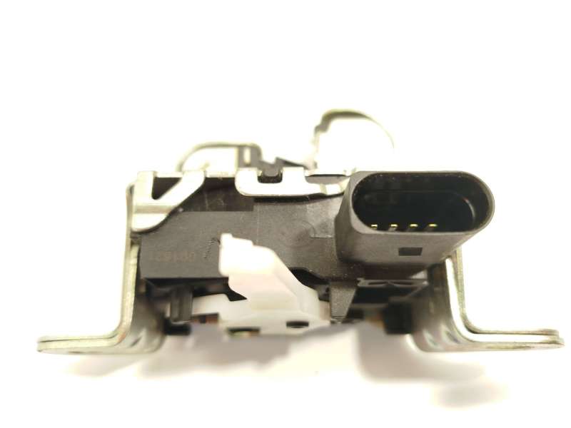 Recambio de cerradura maletero / porton para volkswagen t-cross (c11, d31) 1.0 tsi referencia OEM IAM 2G6827505B 2G6827505B9B9 - Negro 4