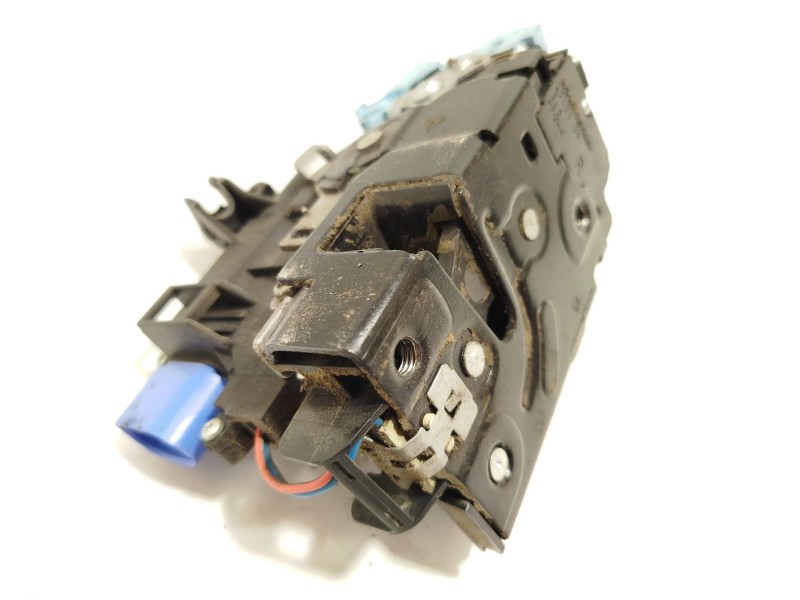 CERRADURA PUERTA DELANTERA DERECHA 3D1837016C 