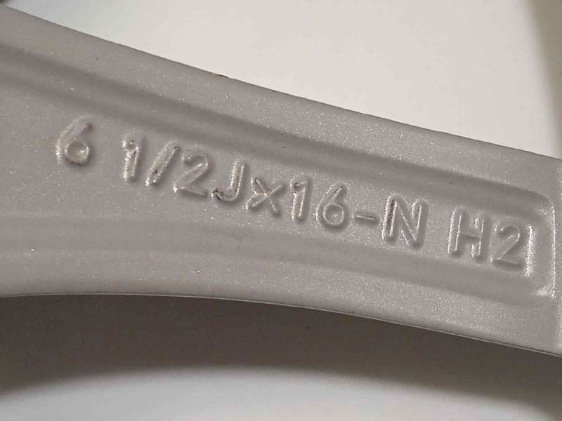 Recambio de llanta para bmw serie 3 touring (g21) 320d referencia OEM IAM 6876921 36116876921 7