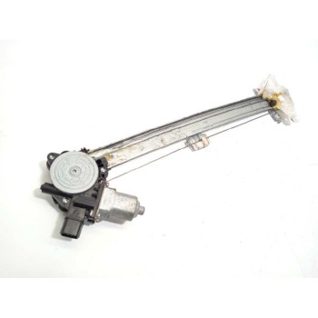 ELEVALUNAS DELANTERO DERECHO 61041FJ021 