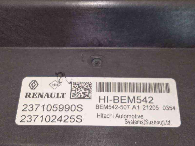 Recambio de centralita motor uce para renault captur ii referencia OEM IAM 237105990S  237102425S - Blanco 4
