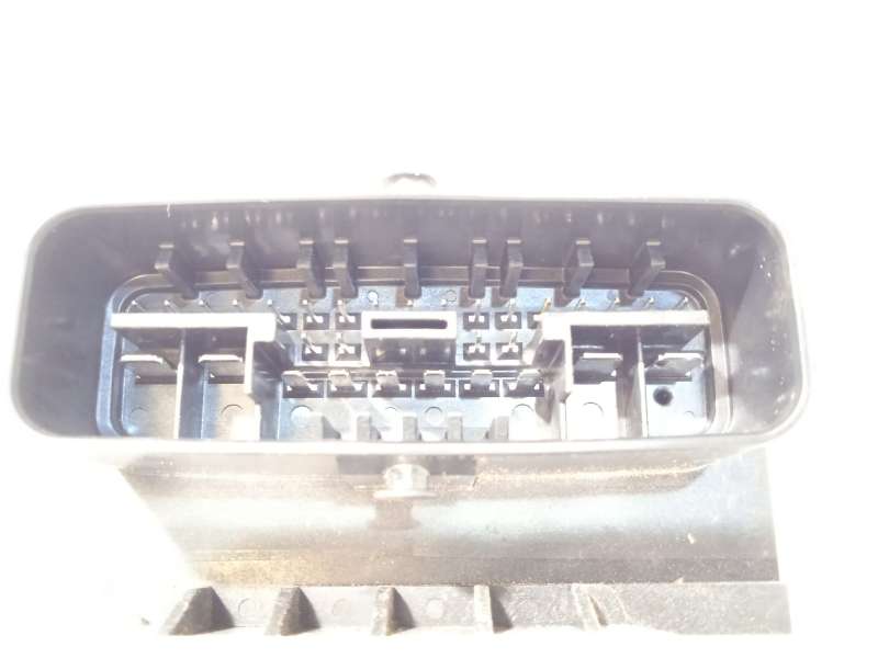 Recambio de abs para toyota c-hr hybrid advance referencia OEM IAM 4451010110 11304041570 8954110050 4