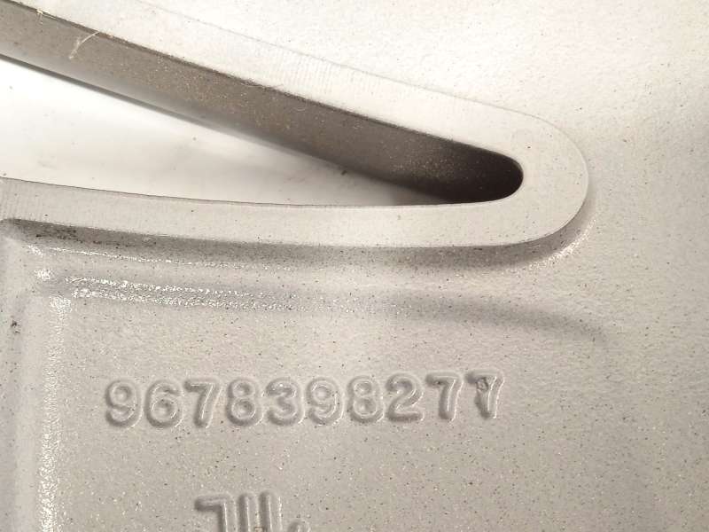 Recambio de llanta para peugeot 2008 (--.2013) 1.2 12v e-thp referencia OEM IAM 9678398277 96783982ZV - Gris 7