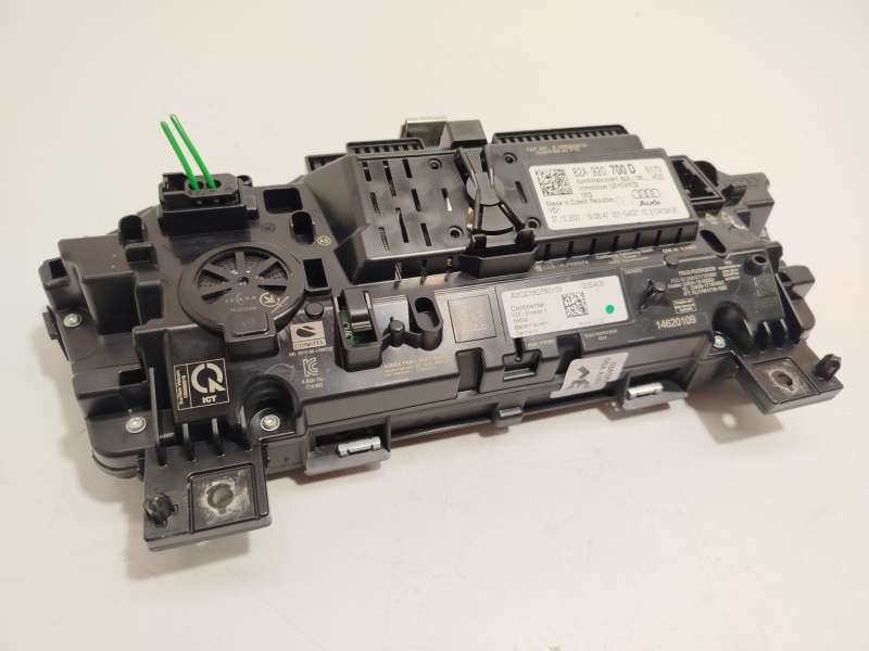 Recambio de cuadro instrumentos para audi a1 city carver (gbh) 30 tfsi referencia OEM IAM 82A920700D 5