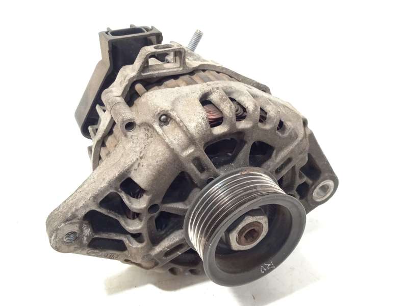 ALTERNADOR 373002B101 2655447