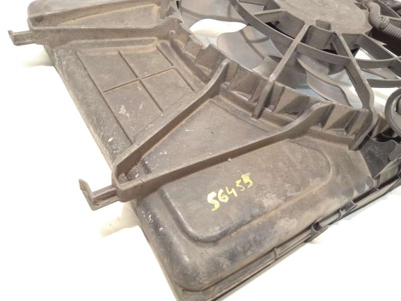 Recambio de electroventilador para kia cee'd sw (ed) 1.6 referencia OEM IAM 253801H050 253861H050 - Gris 2