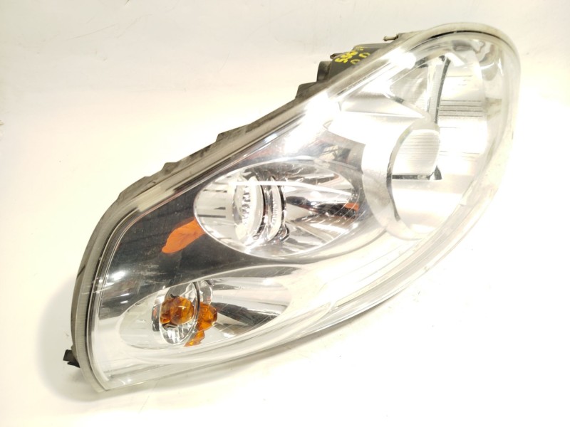 FARO IZQUIERDO 260600049R 1ER01011701