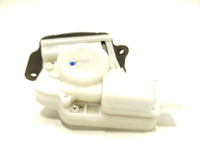 Recambio de cerradura maletero / porton para toyota yaris cross (mxp_) 1.5 (mxpb10) referencia OEM IAM 693500D220 - Blanco 2