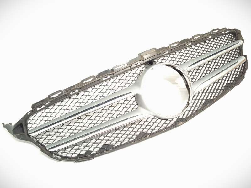REJILLA DELANTERA A2058800183 