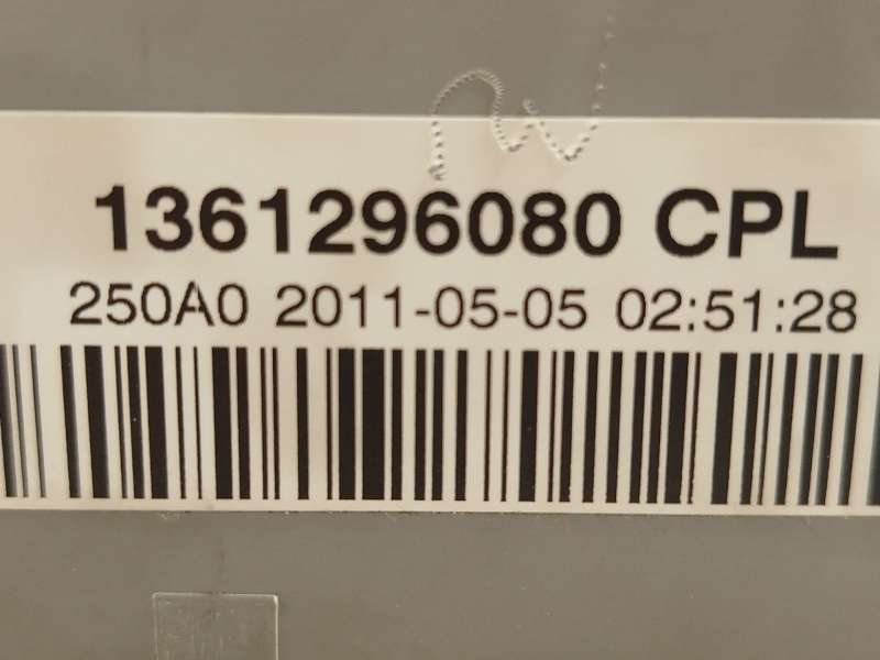 Recambio de caja reles / fusibles para peugeot boxer furgoneta 2.2 hdi 120 referencia OEM IAM 1361296080 - Plata 4