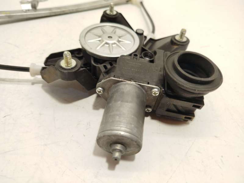 Recambio de elevalunas trasero derecho para toyota yaris cross (mxp_) 1.5 (mxpb10) referencia OEM IAM 857100D550  0620206791 - Blanco 2