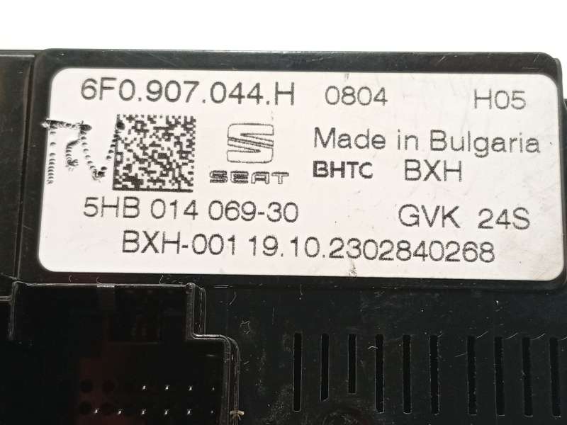Recambio de mando climatizador para seat arona (kj7, kjp) 1.0 tsi referencia OEM IAM 6F0907044HGVK  5HB01406930 5