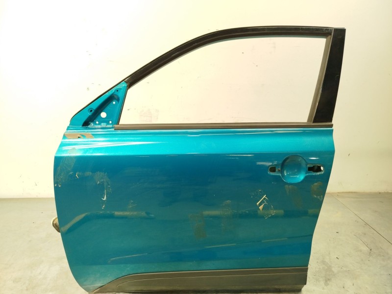 PUERTA DELANTERA IZQUIERDA 6800254P01 