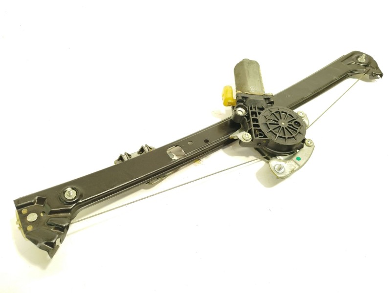 ELEVALUNAS TRASERO IZQUIERDO 67628362063 0130821716