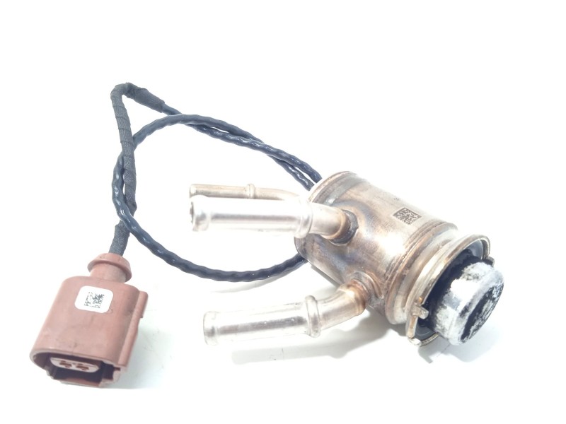 INYECTOR 05L131113J 0444025149