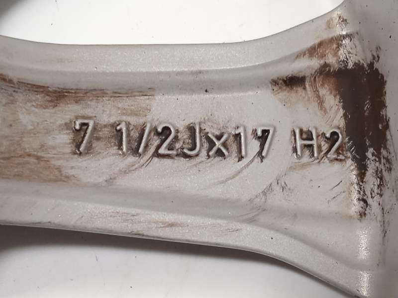 Recambio de llanta para bmw serie 3 berlina (g20) 320i referencia OEM IAM 7915323 36117915323 7