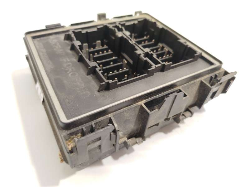 Recambio de caja reles / fusibles para ford fiesta (ce1) st-line referencia OEM IAM L1BT14D068GAC 2523131 - Blanco 2