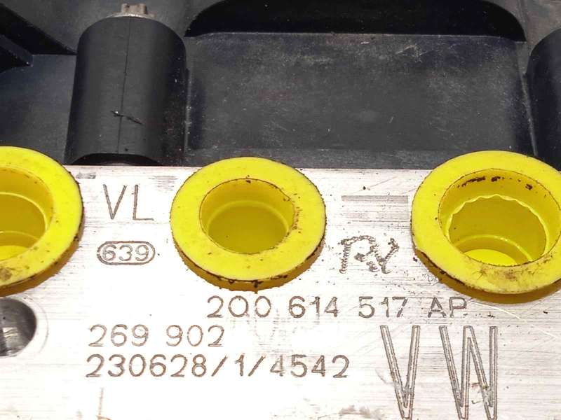 Recambio de abs para seat arona fr referencia OEM IAM 2Q0614517AP 0265956685 269902 6