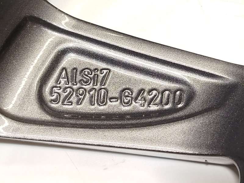 Recambio de llanta para hyundai i30 (pde, pd, pden) 1.6 crdi referencia OEM IAM 52910G4200 8