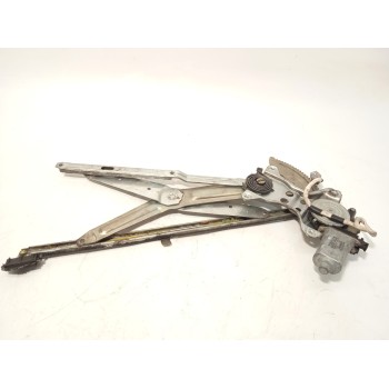 ELEVALUNAS DELANTERO DERECHO 8571060060 0621007812