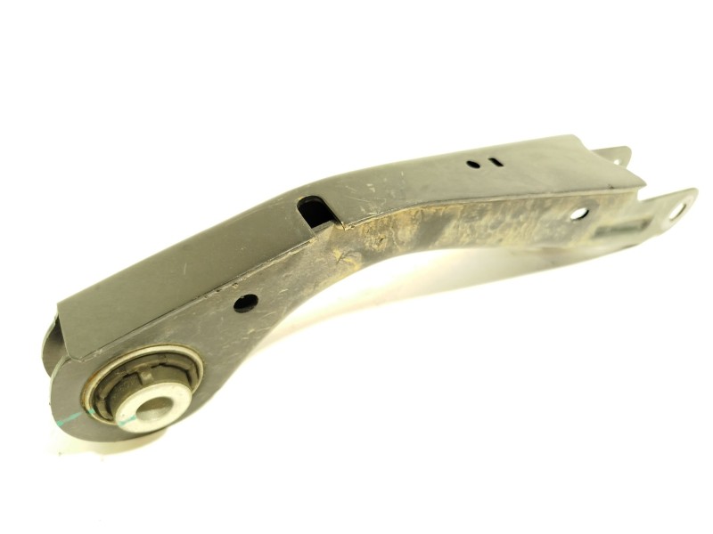 BRAZO SUSPENSION SUPERIOR TRASERO DERECHO 10887933 