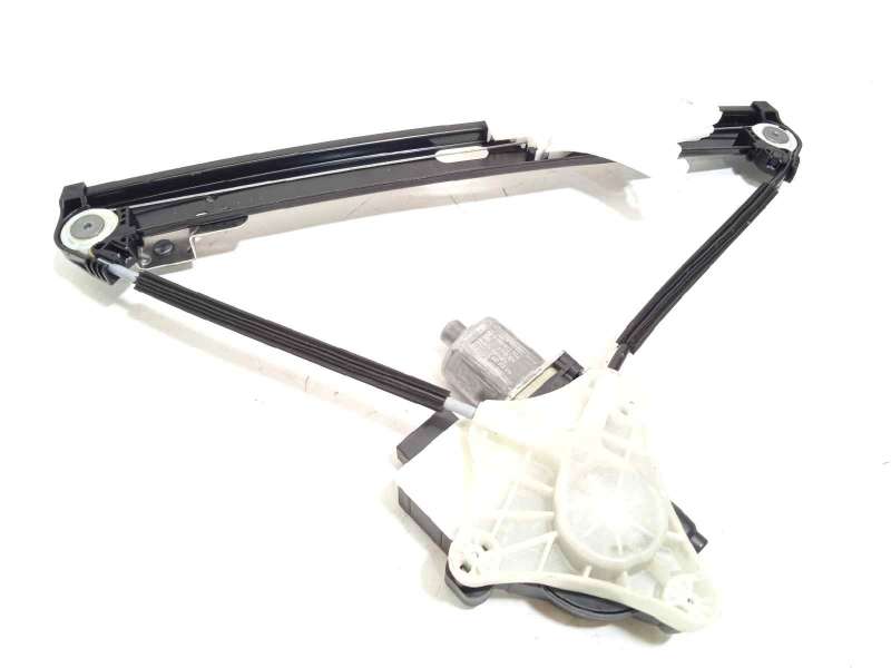 Recambio de elevalunas trasero derecho para seat arona fr referencia OEM IAM 6F0839462D  5Q0959408D 2